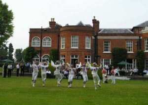 .... in front of a bemused but appreciative international audience ....