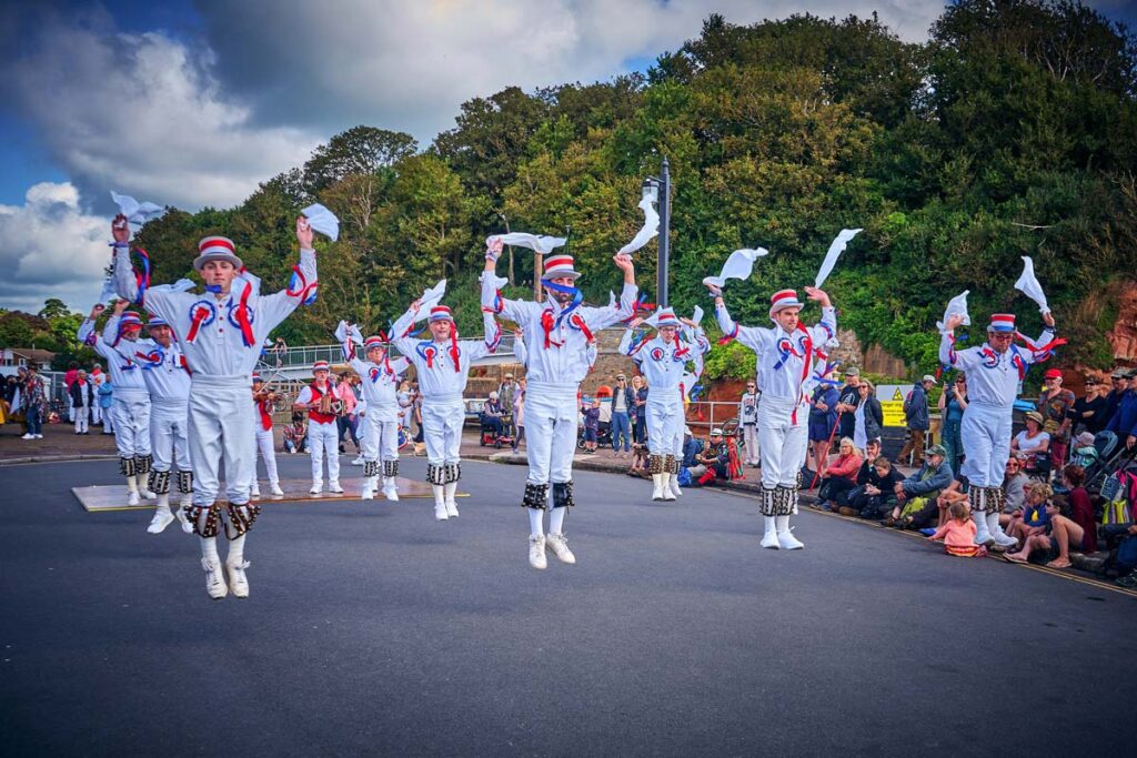 2 sets for Sucking The Monkey...