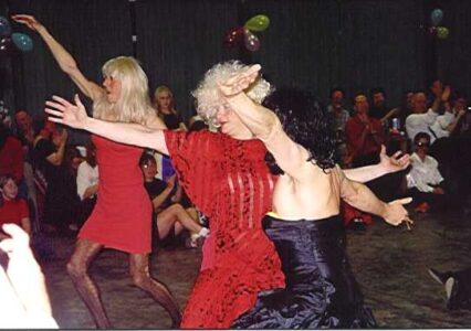 1998 Bunfight. Theme - Latin. Main spot - Los Bastidos Morosos.