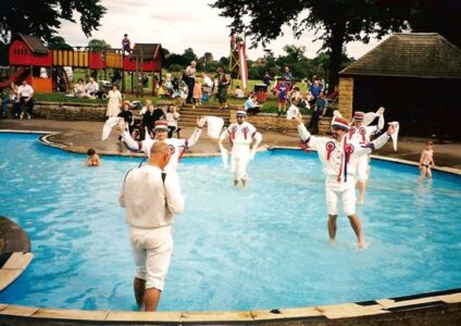 Warwick Folk Festival - BB make something of a splash