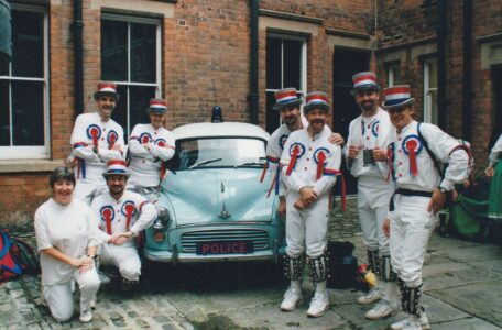 The car is a Morris, that's why we did it you see