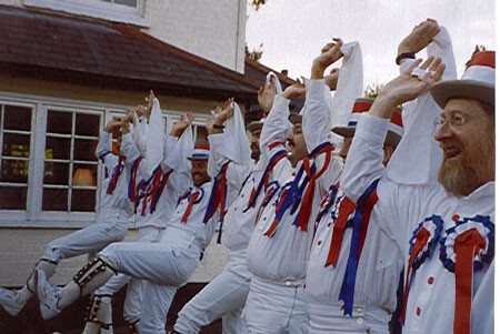 27 Jun - Wellington Arms, Sandhurst with Mayflower