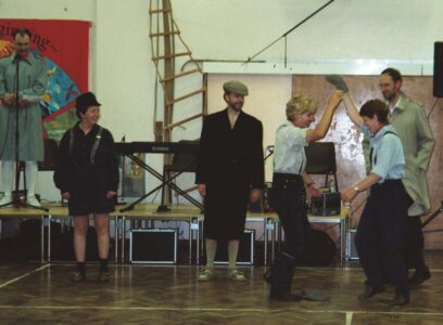 The BB dancers assemble - the hat swapping bit