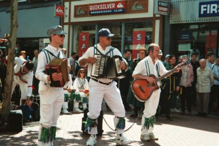 Bullnose musicians
