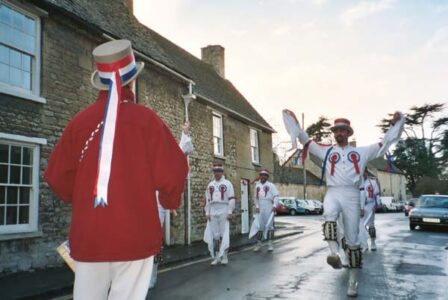 Sat 13 Mar - Walking tour of Woodstock - looks like Jameson's gone too early again