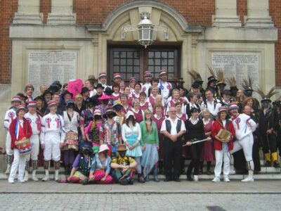 The full line up of sides outside Henley Town Hall The full line up of sides outside Henley Town Hall