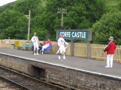 .... before passing the time waiting for a train to Swanage ....