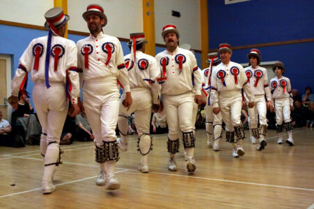 8 May - coconuts at the Oxfolk ceilidh (photo - Alan Cole © Musicfestivalphotos.co.uk)