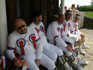 5 - 6 Jun, Flag & Bone weekend, Harrogate - the lads a little tired after their first short dance 5 - 6 Jun, Flag & Bone weekend, Harrogate - the lads a little tired after their first short dance