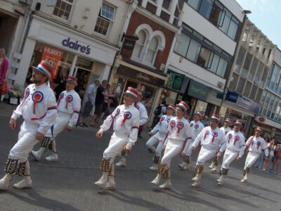 ... but first some dancing in Windsor .... ... but first some dancing in Windsor ....