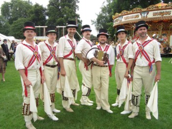 Authentic 1921 kit was sourced by Dora, who raided C.Sharp house archives for references. Not bad! Authentic 1921 kit was sourced by Dora, who raided C.Sharp house archives for references. Not bad!