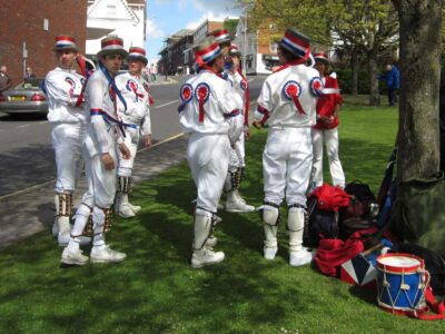 Quiet contemplation (beer or tea next? - beer won) Quiet contemplation (beer or tea next? - beer won)