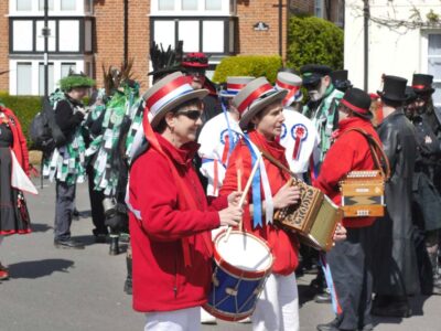 A good way to watch BB - through darkened glasses A good way to watch BB - through darkened glasses
