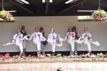 BB getting their kicks BB getting their kicks