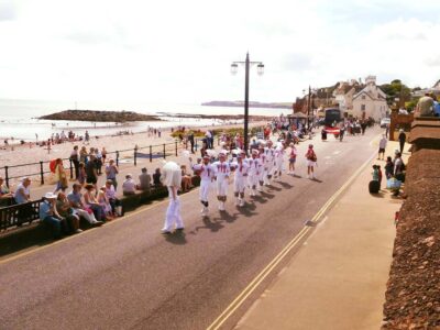 Thursday procession - oh, there seems to be a unicorn in the way Thursday procession - oh, there seems to be a unicorn in the way