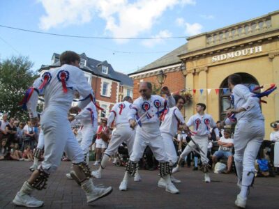 Thursday evening in the Market Place ... Thursday evening in the Market Place ...