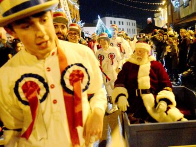 We accidentally found ourselves at the back of the procession, almost aboard Santa's Train... We accidentally found ourselves at the back of the procession, almost aboard Santa's Train...