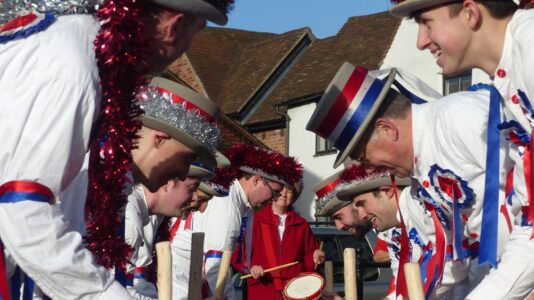 Back outside the Queens Head, some serious concentration Back outside the Queens Head, some serious concentration