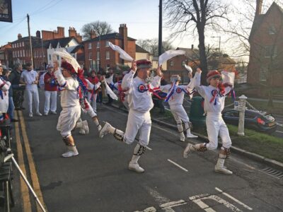 Last dance of the year, Cheesy Bob... Last dance of the year, Cheesy Bob...