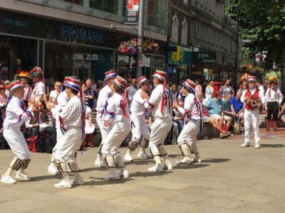 ... wobbly Mazurka ... ... wobbly Mazurka ...