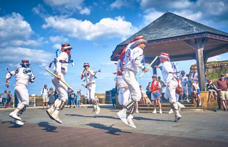 ... bringing to an end ... ... bringing to an end ...