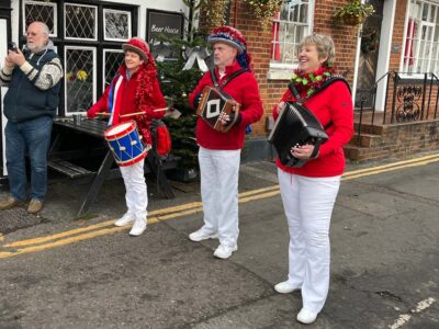 Thanks for 2022, musicians! (and Roy) Thanks for 2022, musicians! (and Roy)