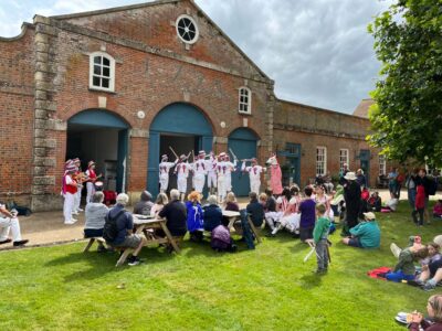 Mon 27th August, Towersey Festival, at the Courtyard (in the Claydon Estate) Mon 27th August, Towersey Festival, at the Courtyard (in the Claydon Estate)