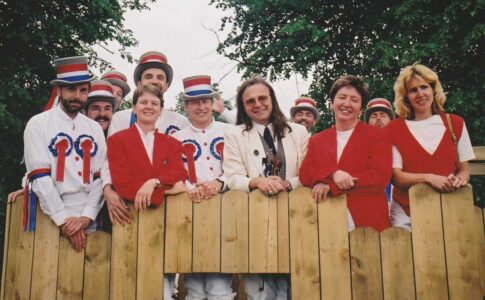 Hmm .... wonder if this bloke knows any fiddle tunes? Hmm .... wonder if this bloke knows any fiddle tunes?