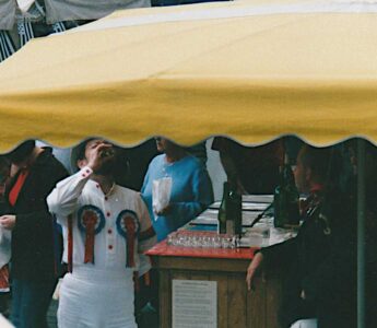 (Hic) Ssschnot too bad, worrelzz yer got ? (hic) (Hic) Ssschnot too bad, worrelzz yer got ? (hic)