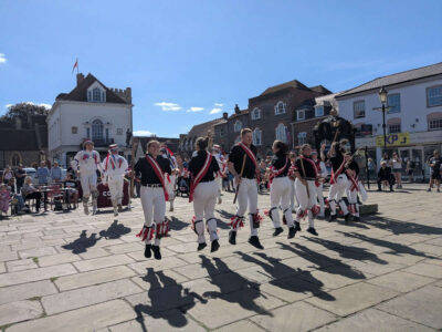 Fools Gambit join us for the Laughing Cavalier. Wonder where they got the dance from?